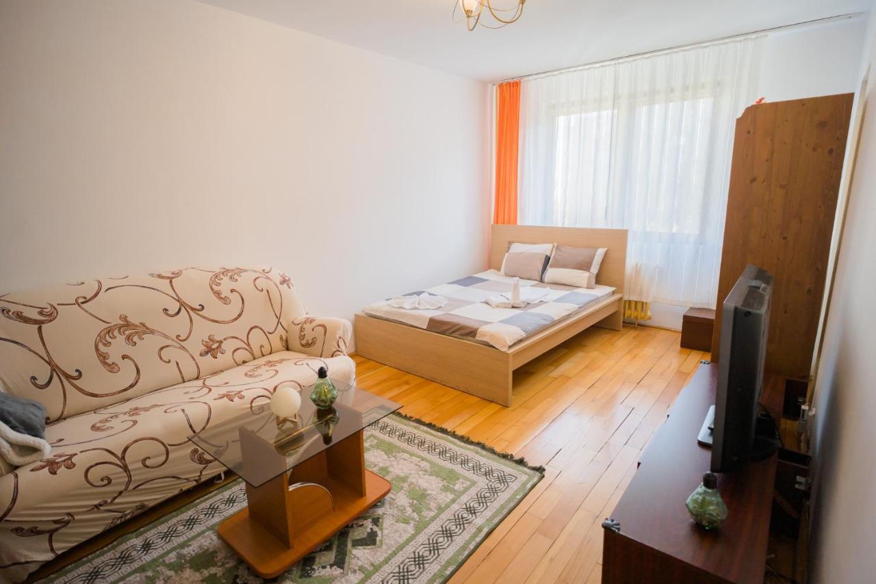 Rustic & Spacious 3Br Apartment Bükreş Dış mekan fotoğraf