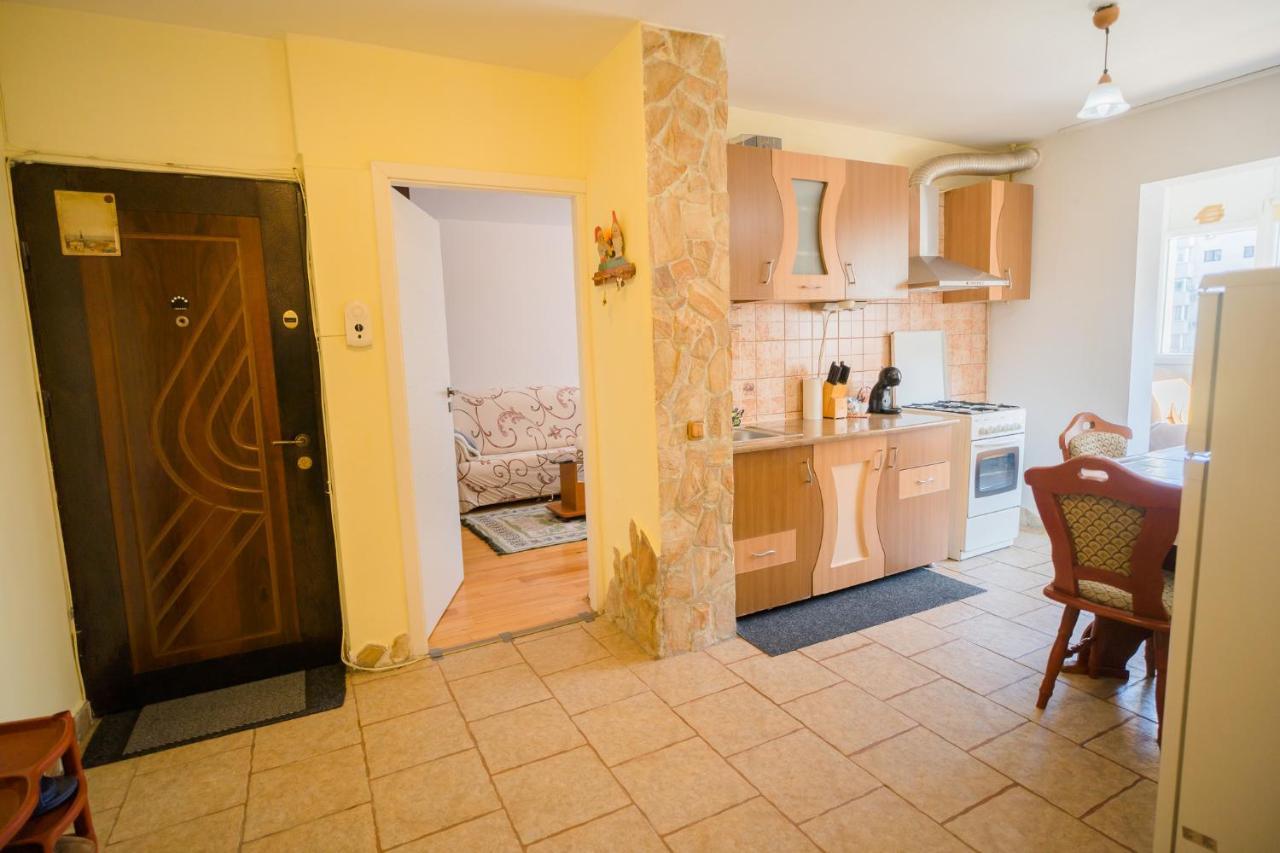 Rustic & Spacious 3Br Apartment Bükreş Dış mekan fotoğraf